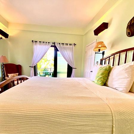 Tranquility Beach Suites Placencia Exteriér fotografie